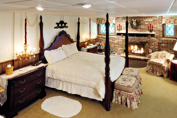 bedroom with candle light room